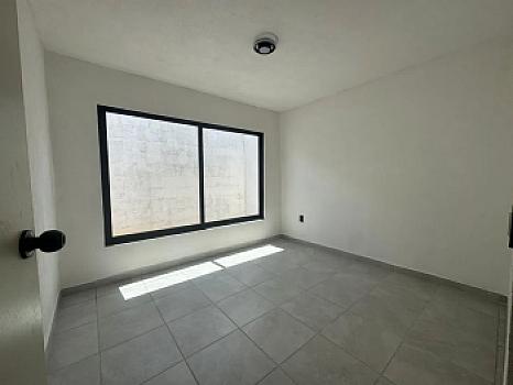 CASA DE DOS RECAMARAS AMPLIA EN SAN JOSE ITRUBIDE