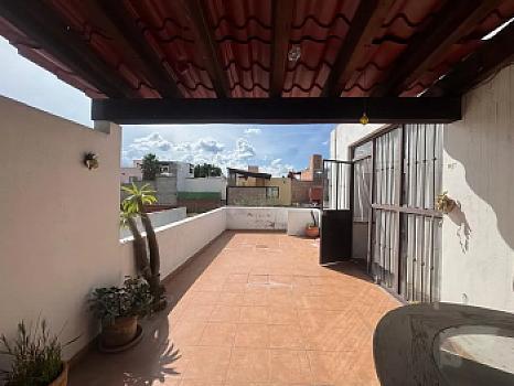 CASA DE DOS PISOS EN SAN JAVIER SAN MIGUEL DE ALLENDE GTO