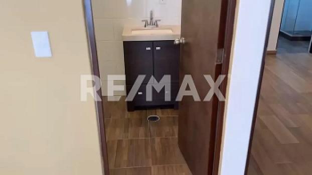 Departamento en Venta en Ex-Hacienda Coapa | 2 Recámaras, Balcón y Elevador