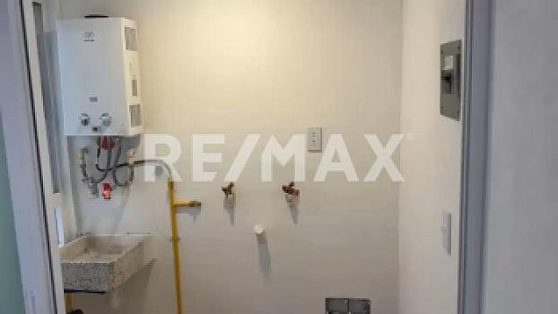 Departamento en Venta en Ex-Hacienda Coapa | 2 Recámaras, Balcón y Elevador