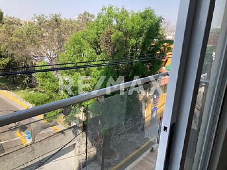 Departamento en Venta en Ex-Hacienda Coapa | 2 Recámaras, Balcón y Elevador