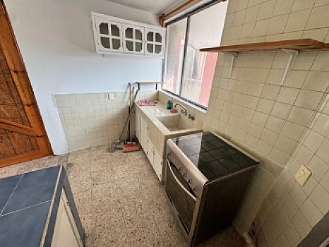 CENTRAL APARTMENT 3RD LEVEL AV LA COSTA AND MANDINGA
