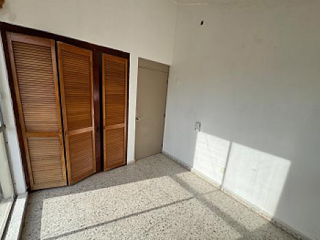 CENTRAL APARTMENT 3RD LEVEL AV LA COSTA AND MANDINGA