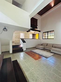Residencia independiente en Álamos I, Cancún · 980 m² de terreno, jardín y alberca privada