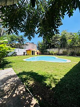 Residencia independiente en Álamos I, Cancún · 980 m² de terreno, jardín y alberca privada
