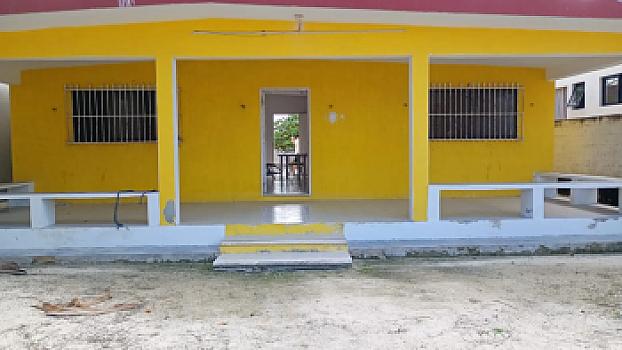 Amplia casa de playa a dos cuadras de la playa de Chuburná, Yucatán