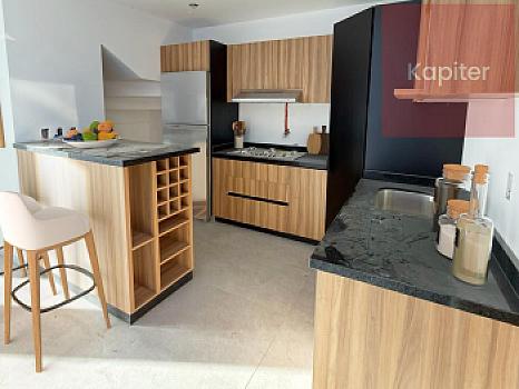 Casa en venta con recámara y baño completo en planta baja en Taray Royal Club, El Marqués, Querétaro