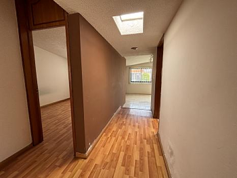 Casa  de una planta con excelente ubicación