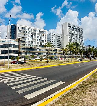 Local comercial en venta con renta activa de $30,000 · 50 m² · San Francisco Condos, Cancún