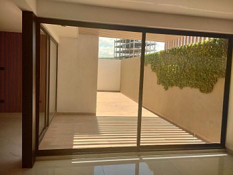 Estrena departamento de lujo en planta baja, Cercano a HEB Juriquilla y Antea