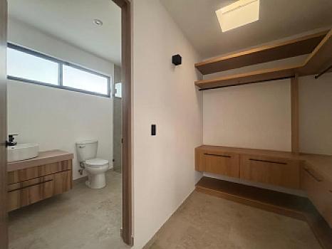 RESIDENCIA DE LUJO EN VILLA CORZO SAN JOSE ITURBIDE