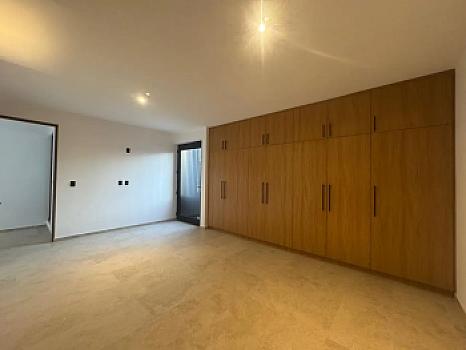 RESIDENCIA DE LUJO EN VILLA CORZO SAN JOSE ITURBIDE