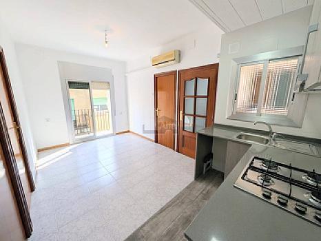 Piso en venta en Sistrells, Santa Coloma de Gramenet, Barcelona
