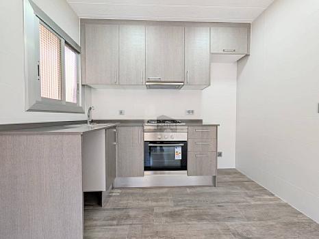 Piso en venta en Sistrells, Santa Coloma de Gramenet, Barcelona