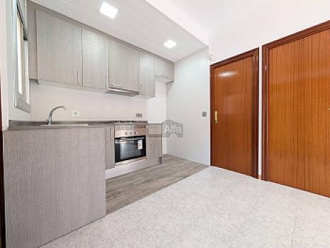 Piso en venta en Sistrells, Santa Coloma de Gramenet, Barcelona