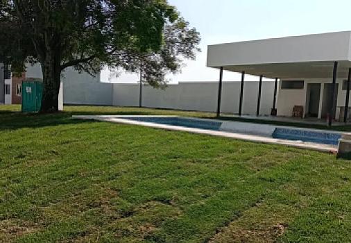 sa Casa en Venta en RESIDENCIAL HACIENDA LA CIMA 7 en Puebla San Francisco Ocotlán a 20 mnts. del Aeropuerto I.  Y a 10 mnts. de Angelópolis