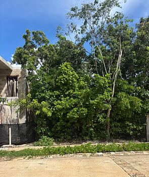 Terreno residencial en venta en LOSANTOS Cancún · 180 m²