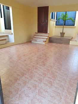 EXCELENTE CASA RESIDENCIAL CON ALBERCA EN VENTA EN COATZACOALCOS