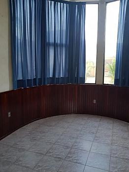 EXCELENTE CASA RESIDENCIAL CON ALBERCA EN VENTA EN COATZACOALCOS