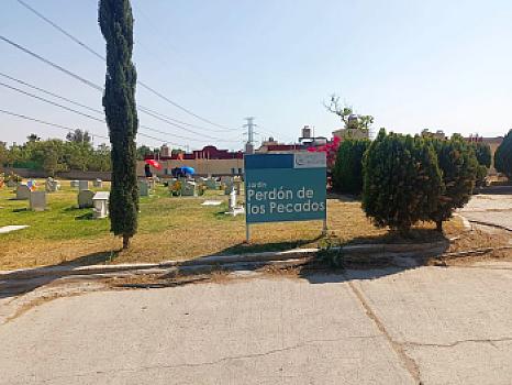 EN VENTA LOTE FUNERARIO EN PANTEON JARDINES DEL RECUERDO