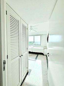 Excelente Precio Venta Departamento Frente al Mar en Club Playamar II, Acapulco