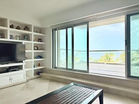 Excelente Precio Venta Departamento Frente al Mar en Club Playamar II, Acapulco
