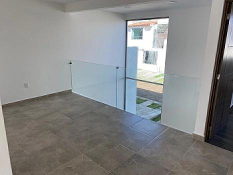 “Exclusivity, spaciousness and quality of life in Cacalomacán.”
