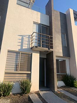 Casa con Roof Garden  3 Habitaciones , El Mirador Queretaro
