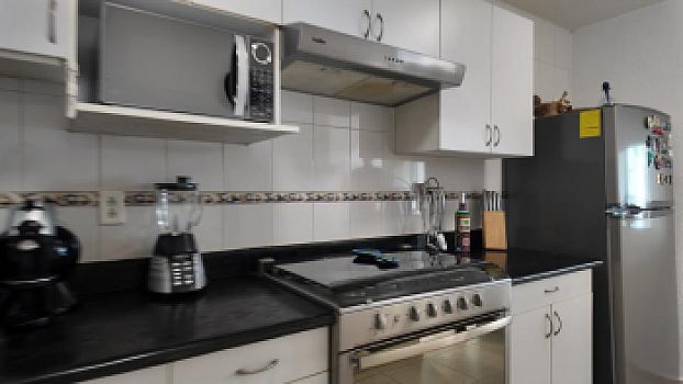 Casa en Venta en Av. Bonampak, Cancún | 3 Recámaras, Terraza Jardín y Conectividad Total | SM 8