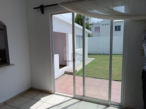 Casa en condominio en rent en Residencial Foresta, Metepec, México