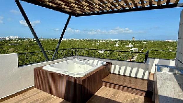 Penthouse en renta en Torre Ghalia, Av. Huayacán, Cancún · Roof Garden privado