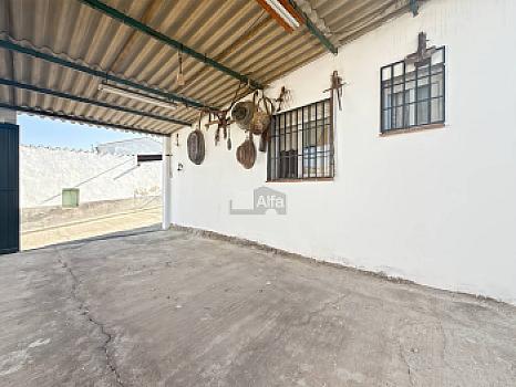 Casa rústica/casa de pueblo en venta en La Pueblanueva, Toledo