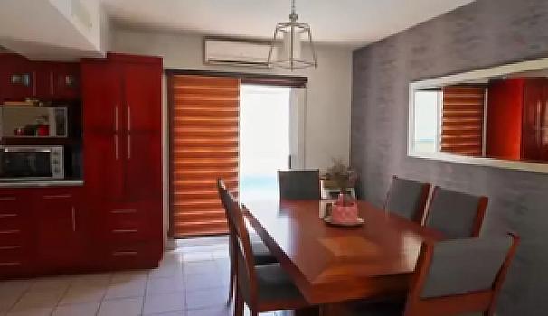 Vivienda con alberca y Departamento