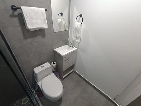Moderno Departamento y Seguridad en Regina