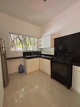 Furnished apartment for rent in Álamos, Cancún · Ground floor with private patio