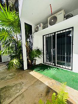 Furnished apartment for rent in Álamos, Cancún · Ground floor with private patio