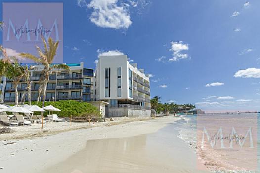 Departamento en PLAYA DEL CARMEN
