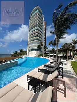 Apartment in TORRE PENINSULA ZONA HOTELERA CANCUN