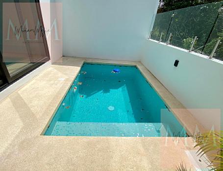 House in VIA CUMBRES AV HUAYACAN