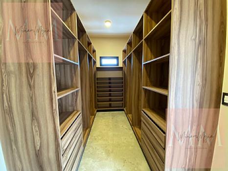 House in VIA CUMBRES AV HUAYACAN