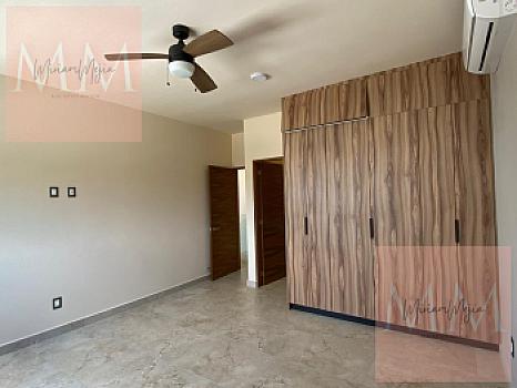 House in VIA CUMBRES AV HUAYACAN
