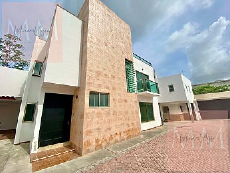 House in VILLA ROMA NEAR SAMS AV COLOSIO