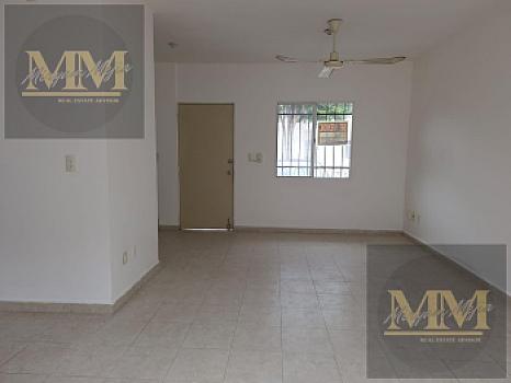 House REAL DE VALENCIA PLAYA DEL CARMEN