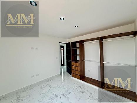 Apartment VALMIRA AV HUAYACAN