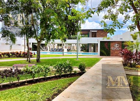 Casa RESIDENCIAL LA RIOJA AV 135