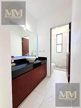 Casa RESIDENCIAL LA RIOJA AV 135