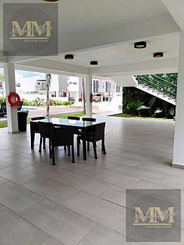 Casa RESIDENCIAL LA RIOJA AV 135