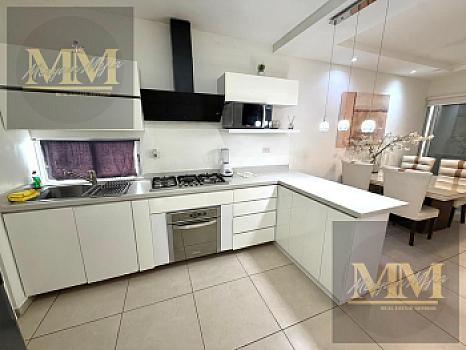 House ALTUS RESIDENCIAL AV LAS TORRES