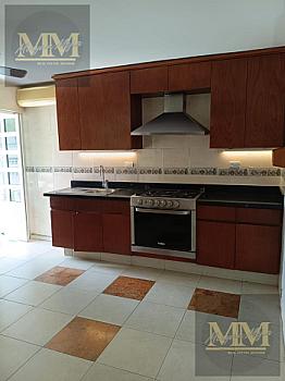 House SM 17 RESIDENCIAL CAPULINES