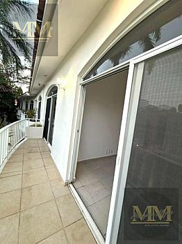 House SM 17 RESIDENCIAL CAPULINES